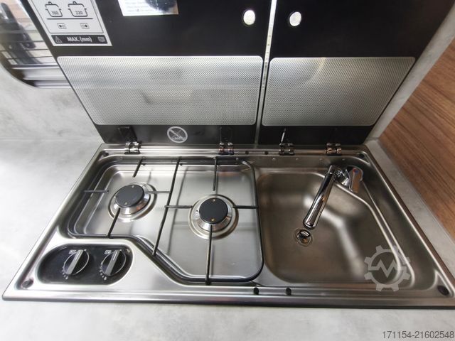 Gjysmë e integruar kamping-makinë KNAUS TOURER Vansation 500 MQ,4 Personen