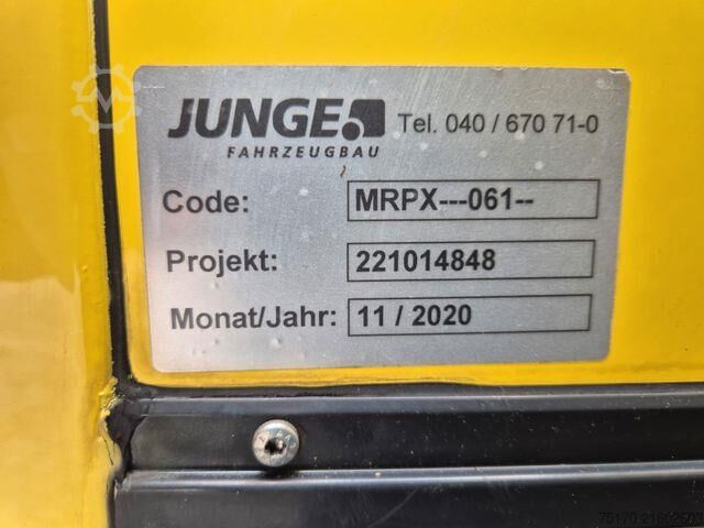 Mala Mercedes-Benz Atego 816 4x2 Möbelkoffer 3 Sitze