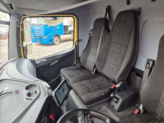 Mala Mercedes-Benz Atego 816 4x2 Möbelkoffer 3 Sitze