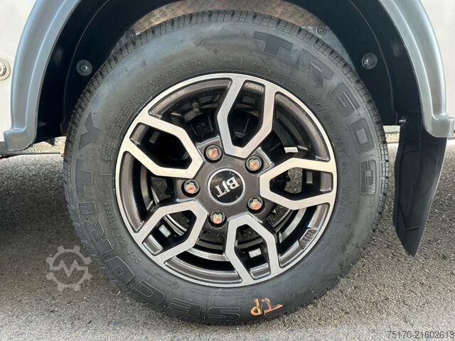 Furgão transportador de automóveis Brian James Race Sport / Länge: 5,03 m / 3.000 kg