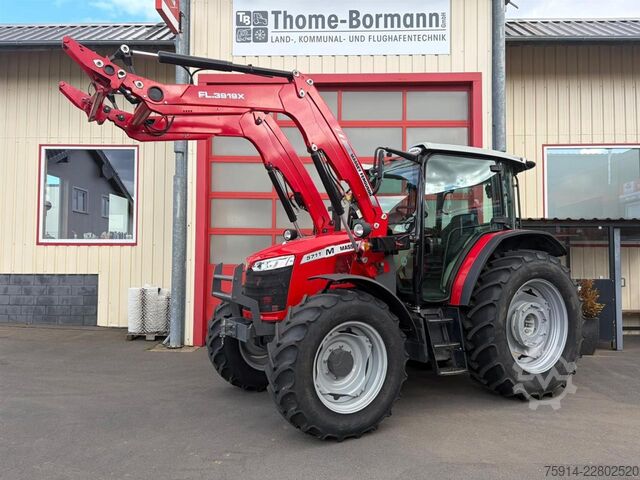 Tractor Massey Ferguson MF 5711 M Dyna-4