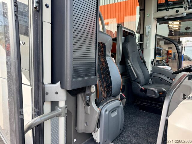 Autobus za međugradski prevoz VOLVO 9900 HD, TOP