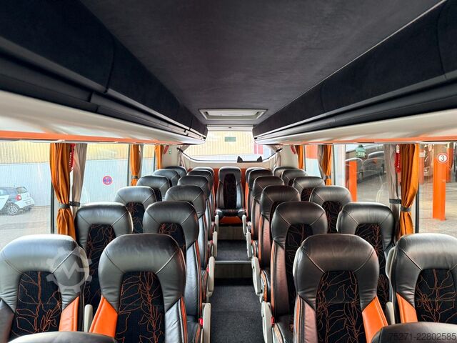 Autobus za međugradski prevoz VOLVO 9900 HD, TOP
