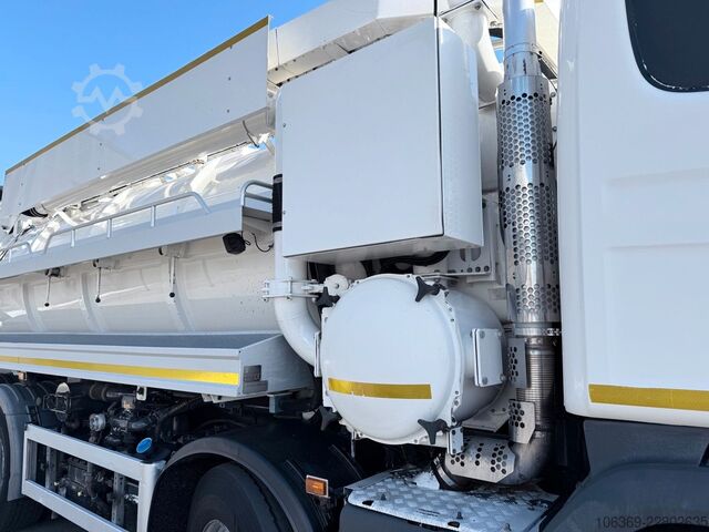 Truk tangki vakum SCANIA G450 8x2*6 Hvidtved Larsen SuperFlex 414 6" JHL