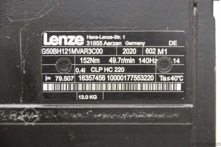 Servo-Getriebemotor 0,8 kW 49,7 U/min Lenze MCA 10140-RS0B0  G50BH121MVAR3C00