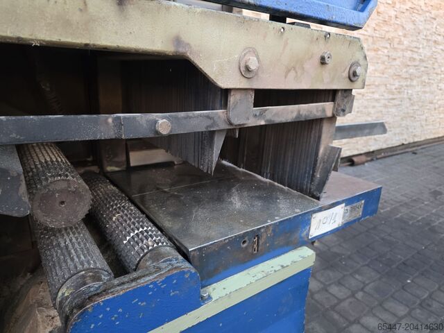 Mesin gergaji multi Walter WD 400  