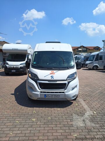 Wohnmobil Peugeot Boxer Carado CV600 del 2024 | Manuale | Completamente equipaggiato