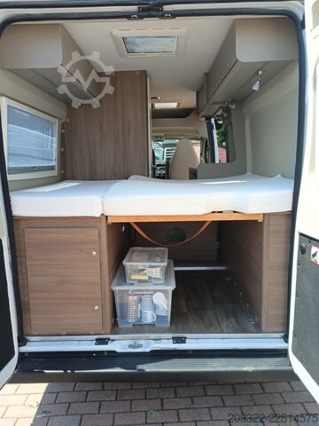 Wohnmobil Peugeot Boxer Carado CV600 del 2024 | Manuale | Completamente equipaggiato