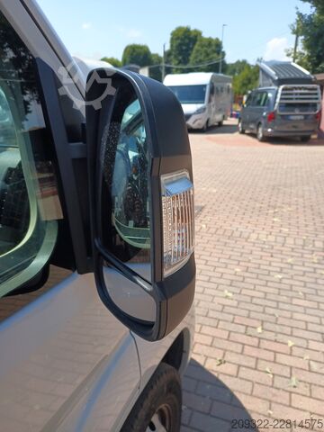 Wohnmobil Peugeot Boxer Carado CV600 del 2024 | Manuale | Completamente equipaggiato