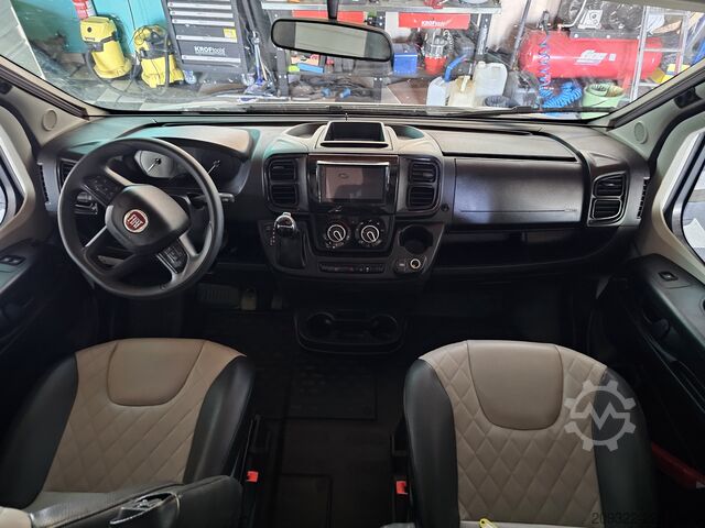 Kendaraan camper Fiat Ducato Weinsberg Carasuite 650MF del 2024 | Automatico | Posti letto: 6