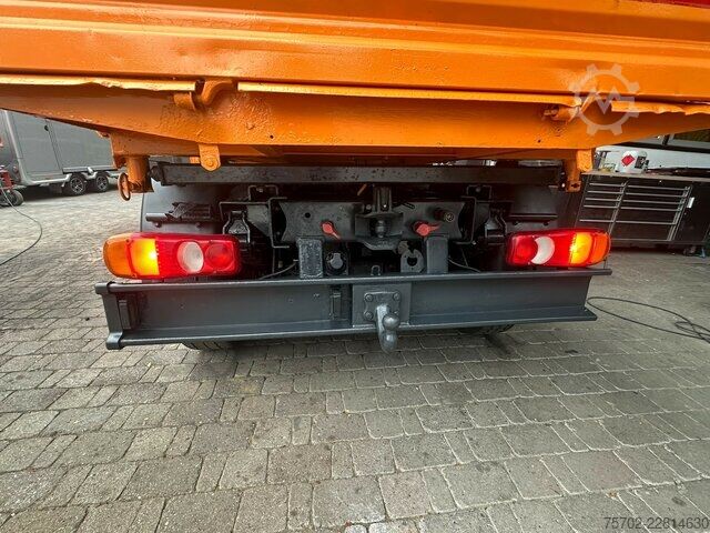 Furgoneta Multicar M 30 4x4 Allrad Dreiseitenkipper