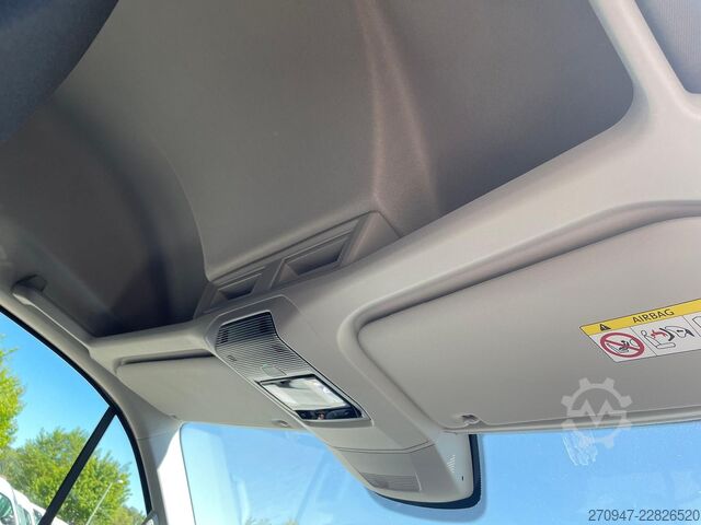 Furgão de teto alto MAN TGE 3.180 L3H3 Kasten 4x4 ACC LED NAV LENKRADHZ