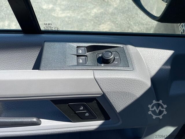 Furgão de teto alto MAN TGE 3.180 L3H3 Kasten 4x4 ACC LED NAV LENKRADHZ