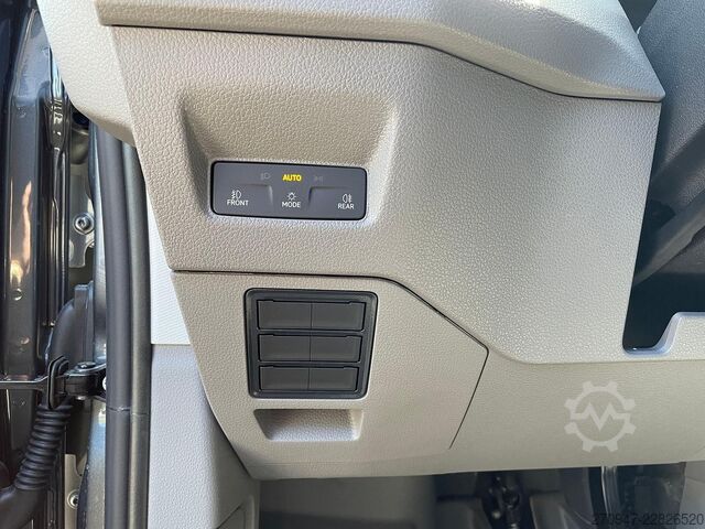 Furgão de teto alto MAN TGE 3.180 L3H3 Kasten 4x4 ACC LED NAV LENKRADHZ
