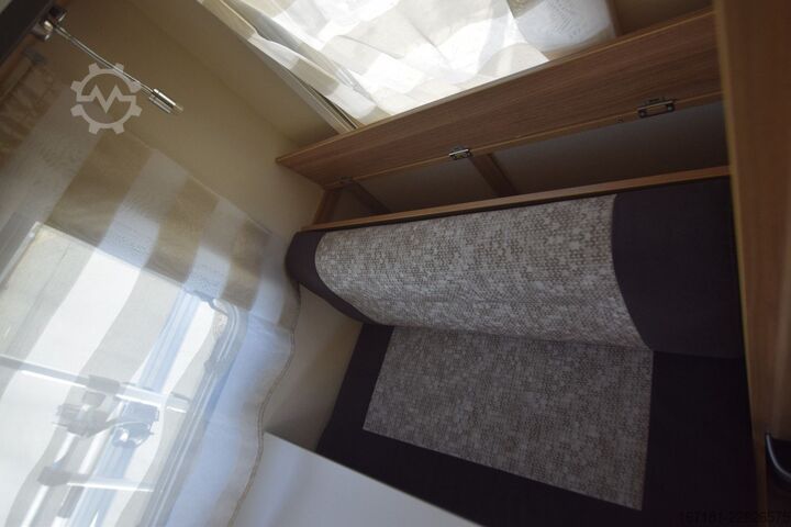 Wohnwagen STERCKEMAN Starlet Comfort 450 LJ mit Mover und Markise