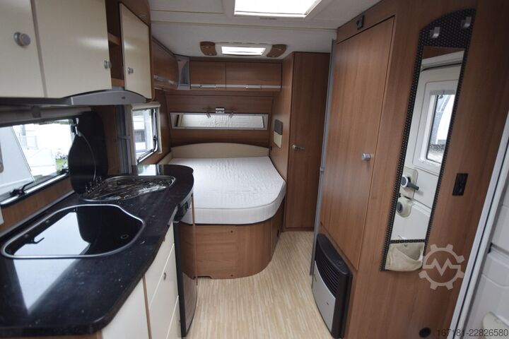 Wohnwagen LMC Musica 470 D mit Mover und Markise