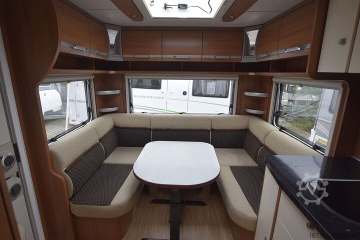 Wohnwagen LMC Musica 470 D mit Mover und Markise