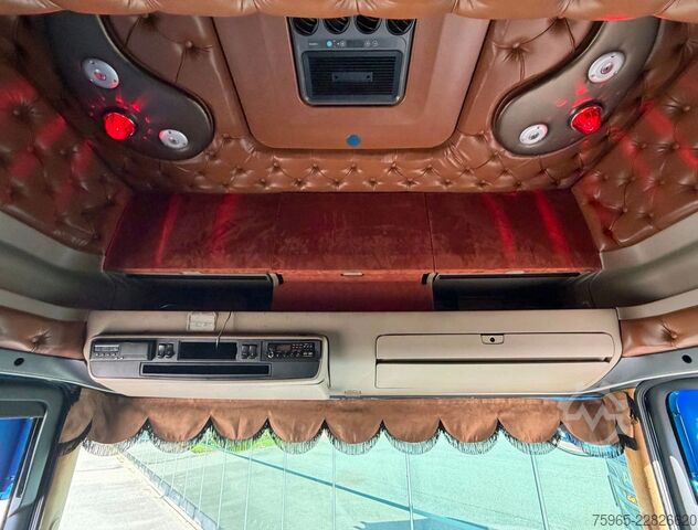 मानक ट्रैक्टर यूनिट SCANIA R520 V8 EURO 6 KING FULL AIR RETARDER PARK AIRCO