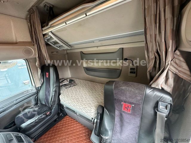 Standard tractor unit DAF XF 510 4x2 2 Tanks Retarder