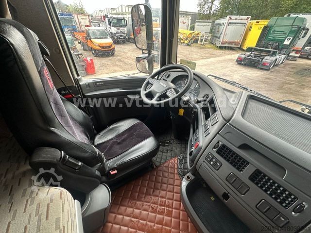 Standard tractor unit DAF XF 510 4x2 2 Tanks Retarder