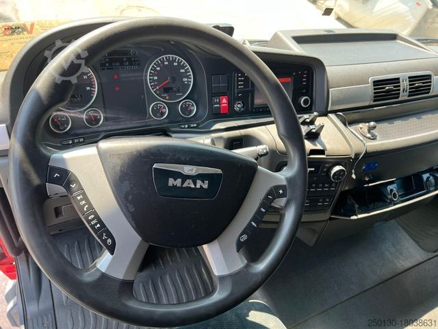 שלדת משאית MAN TGX 24.400 6x2 Euro 6 Fahrgestell