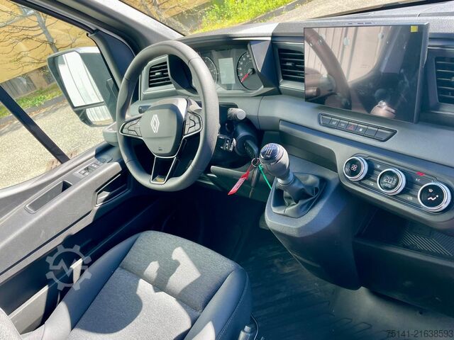 Hanging meat transport van, capacity: 7 EPAL pallets Renault Master 170.35