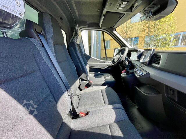 Hanging meat transport van, capacity: 7 EPAL pallets Renault Master 170.35