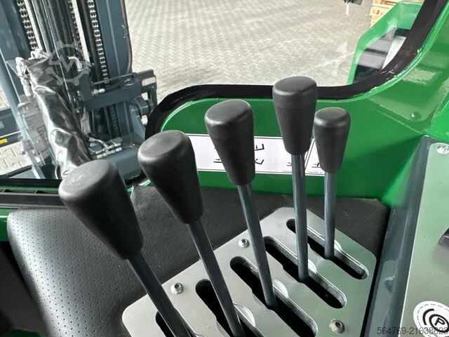 Vierwegestapler Combilift C4500 /Triplex 6000 mm/Air condition