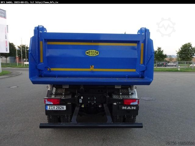 Трехсторонний самосвал MAN TGS (TG3) 35.520 8x4 BB CH Bordmatik links, 3-Se
