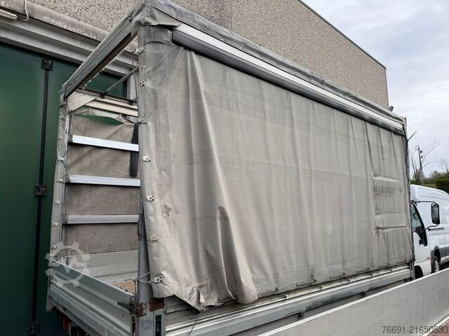 Transporter mit Pritsche & Plane Isuzu NPR 35 Centinato con Telo