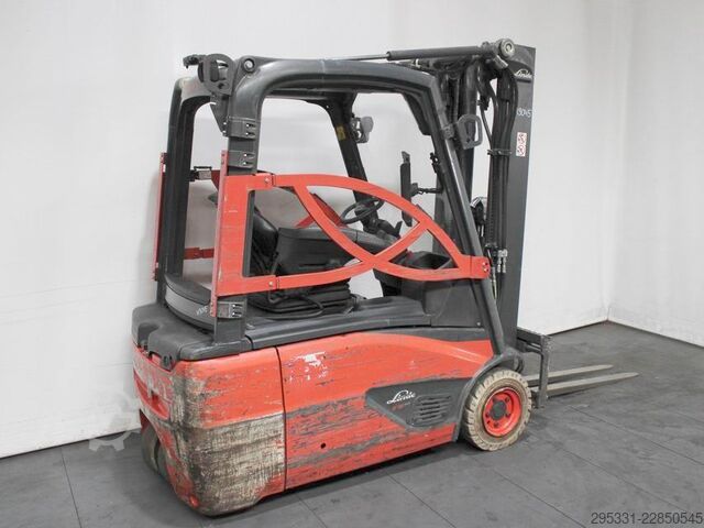 Carrello elevatore elettrico a 3 ruote Linde E 16 L-02  386