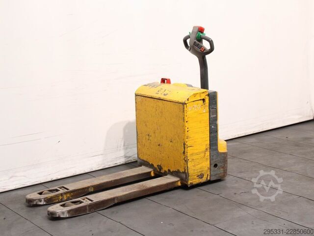 手動パレットジャッキ Jungheinrich EJE 118  21-115-54