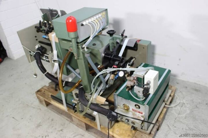 Ngjitës kartonash për makinë lidhëse me kapëse (Saddle Stitcher) Müller Martini 315 C 422