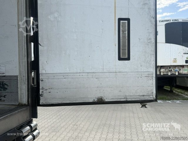 Poluprikolica hladnjača Schmitz Cargobull Tiefkühler Standard Ladebordwand
