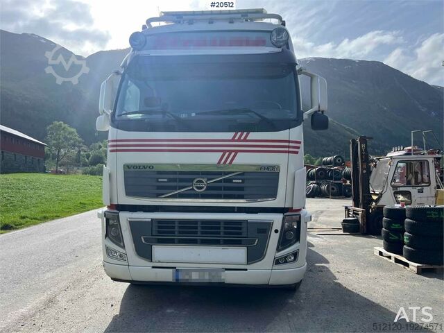 Standard tractor Volvo FH16 6x4 tractor unit w/ hydraulics and Vang athls