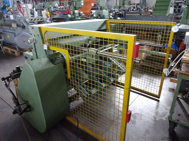 Guillotine shear Huttenlocher und Schäfer Hochhaltung
