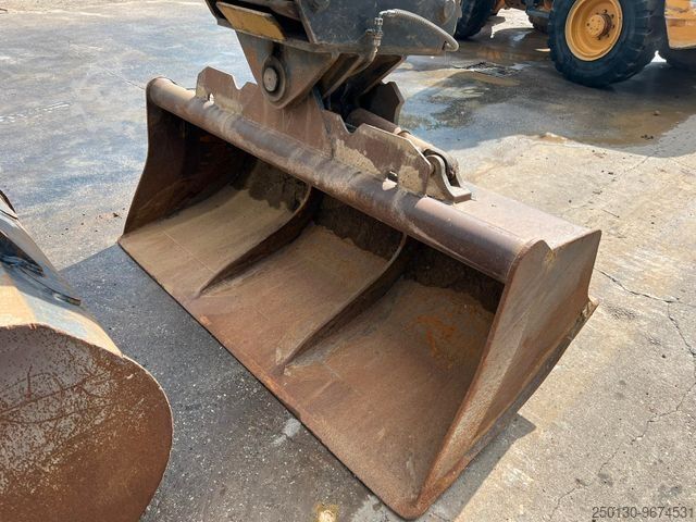 Jentolak rantai CATERPILLAR 320 mit Tieflöffel & Schwenklöffel,Klimaanlage