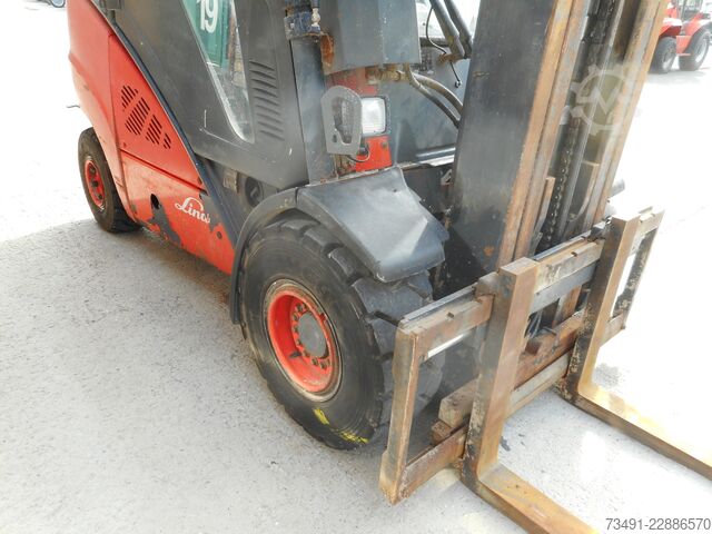възможен мотокар Linde H30D-01 Triplex + SS + Klima