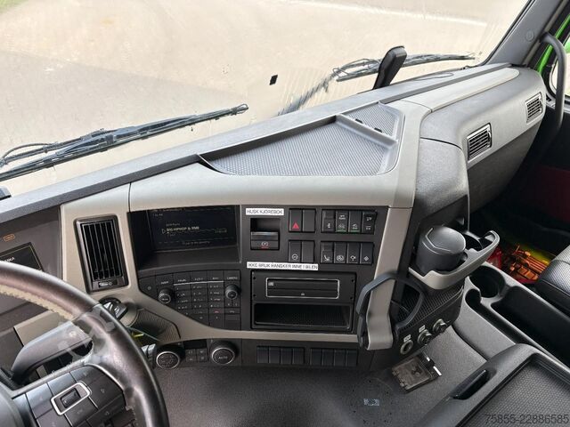 Podvozek s kabinou Volvo FM450 6x2 /  Euro 6 / Chassis  / 331.000 KM
