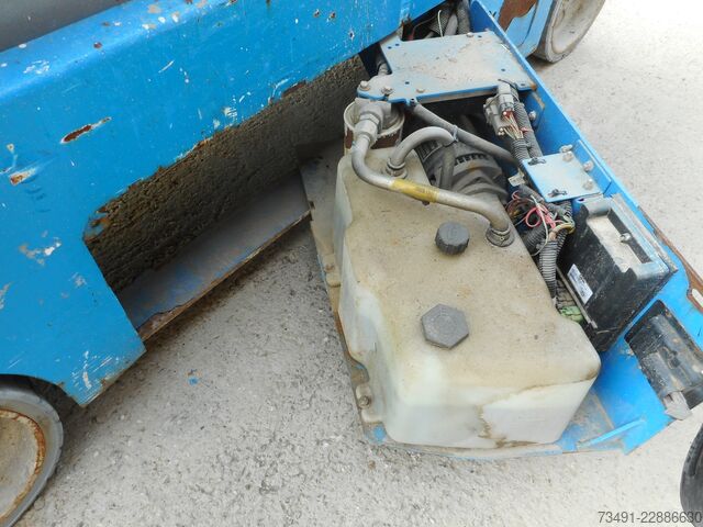 Lift gunting Genie GS-2032 ( 8,13m )