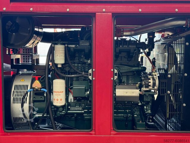Grupo electrógeno Cummins 200 KvA Generador 160 KW Albari Power Systems C200SSF
