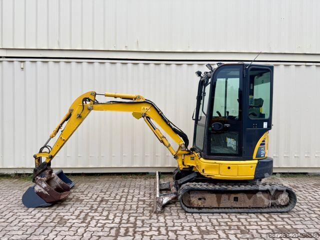 Mini excavator KOMATSU PC26MR-3 / 2020 BJ / 2 x Löffel