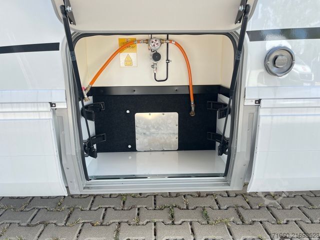 Kamper zintegrowany BÜRSTNER Elegance I 910 G MEGA DEAL! 58775,- Euro sparen!