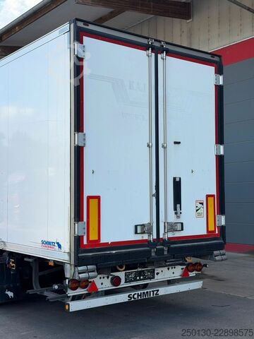 冷蔵セミトレーラー SCHMITZ CARGOBULL Doppelstock Tiefkühler /Telematic/Defrost