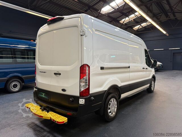 Komercijalno vozilo sa visokim krovom FORD Transit Kasten L3H2 Klima Tempomat R-CAM AHK SHZ