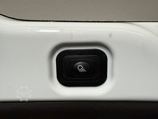 Komercijalno vozilo sa visokim krovom FORD Transit Kasten L3H2 Klima Tempomat R-CAM AHK SHZ