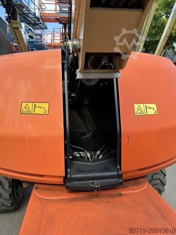 Telescopic boom lift JLG 460SJ (4568)
