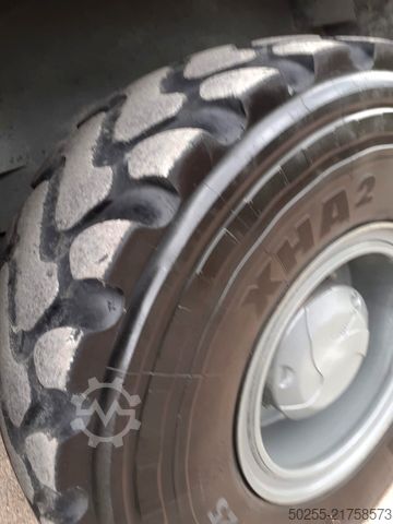 جرافة ذات عجلات LIEBHERR L 538 kein 524 526 542 546 nur 2720 Std.  TOP