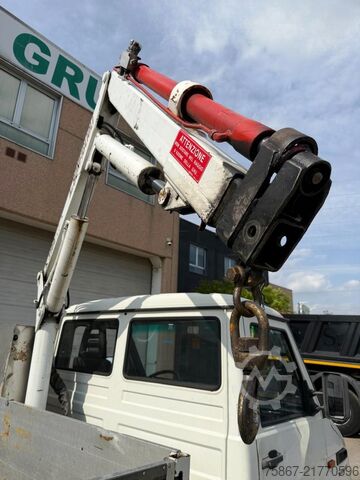 Camión de plataforma IVECO TURBO DAILY 35-10