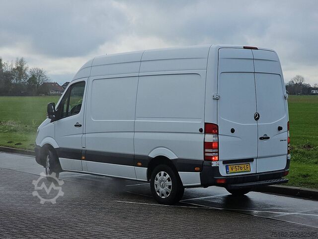 Camioneta familiar de techo alto MERCEDES-BENZ SPRINTER 216 L2H2 163Pk Euro6 AC!
